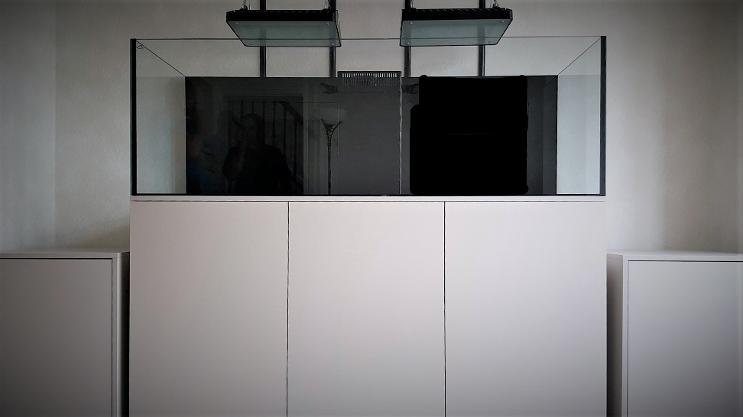 BRACELESS REEF TANK LIKE THE EVOLUTION AQUA BUT BUILT ON STEEL FRAMED CABINET 1800mm  GLOSS WHITE BLACK BACKGROUND TWO ADDITIONAL CABINETS